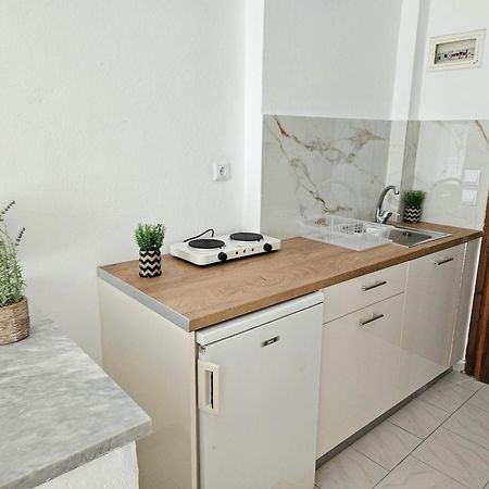Villa Elena Ypsos Eksteriør bilde