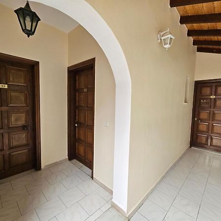 Villa Elena Ypsos Eksteriør bilde